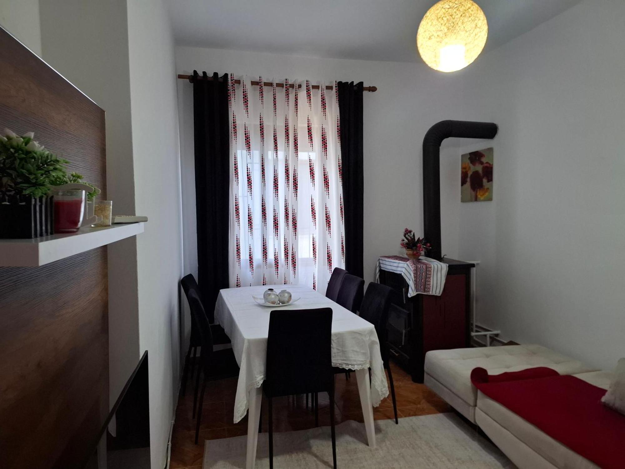 Apartment Xheison Berati Exterior foto