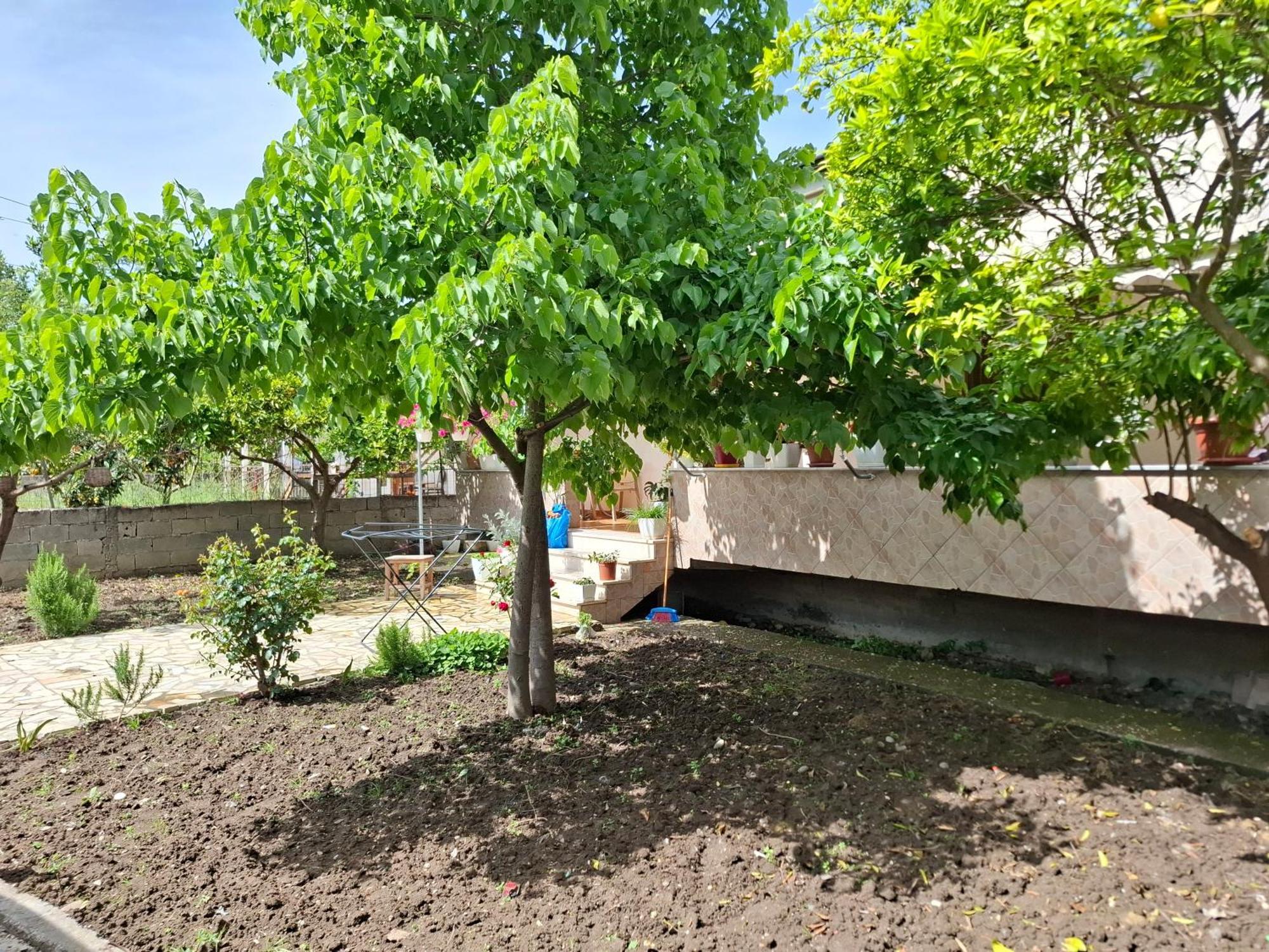 Apartment Xheison Berati Exterior foto